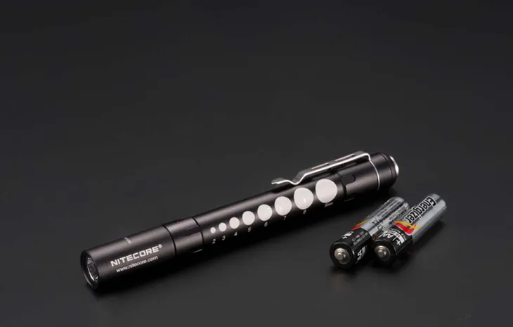 latarka-nitecore-mt06md-180lm-2x-aaa-stan-nowy-waga-z-opakowaniem-0-3-kg