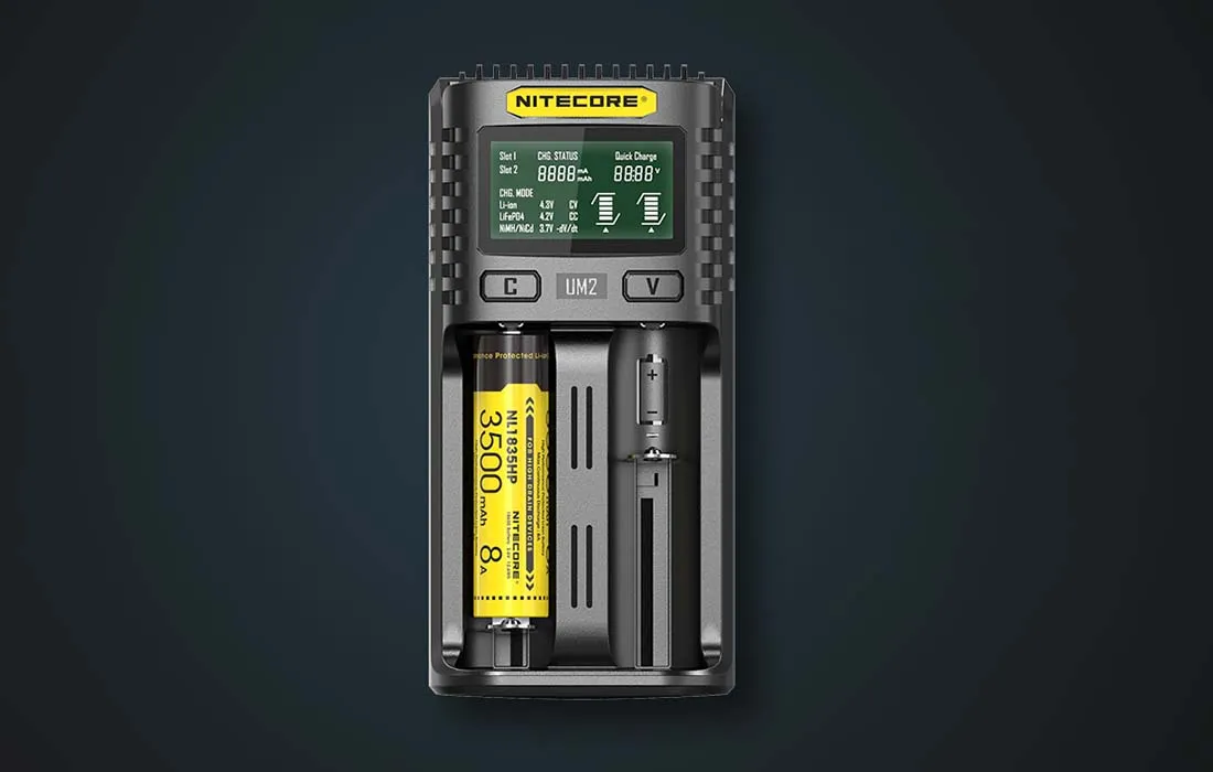 ladowarka-do-akumulatorow-nitecore-um2-usb