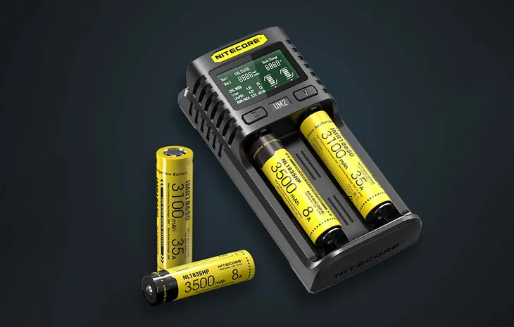 ladowarka-do-akumulatorow-nitecore-um2-usb-stan-nowy