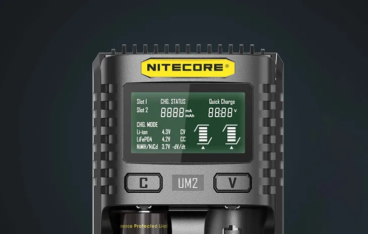 ladowarka-do-akumulatorow-nitecore-um2-usb-stan-nowy-waga-z-opakowaniem-0-3-kg