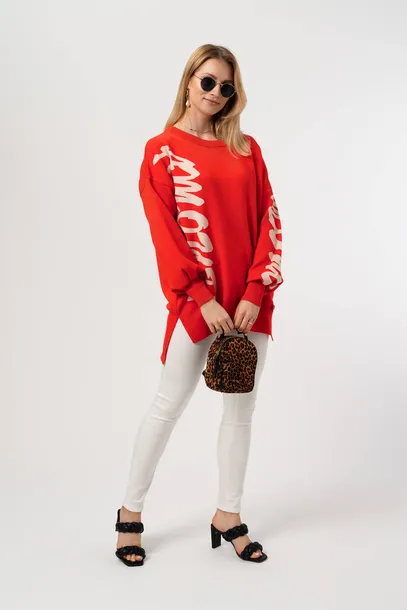 czerwony-sweter-damski-oversize-amour-marka-pamami