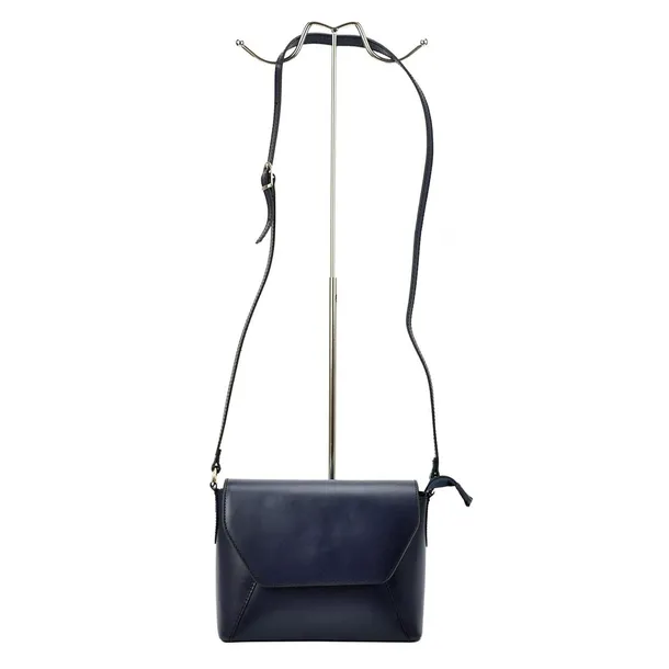 damska-torebka-skorzana-patrizia-05-004-bl-skora-naturalna-wysokosc-19-cm