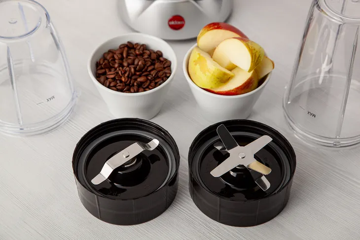 nutri-blender-do-koktajli-personalny-bln700-eldom-kod-producenta-bln700