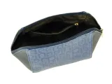 damska-kosmetyczka-pierre-cardin-ms87-61618-cechy-dodatkowe-brak