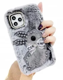 etui-pluszowy-krolik-do-iphone-13