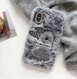 etui-pluszowy-krolik-do-iphone-13-dedykowany-model-iphone-13-6-1