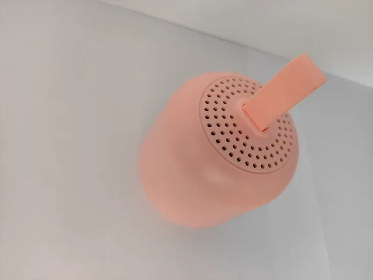 mini-glosnik-bluetooth