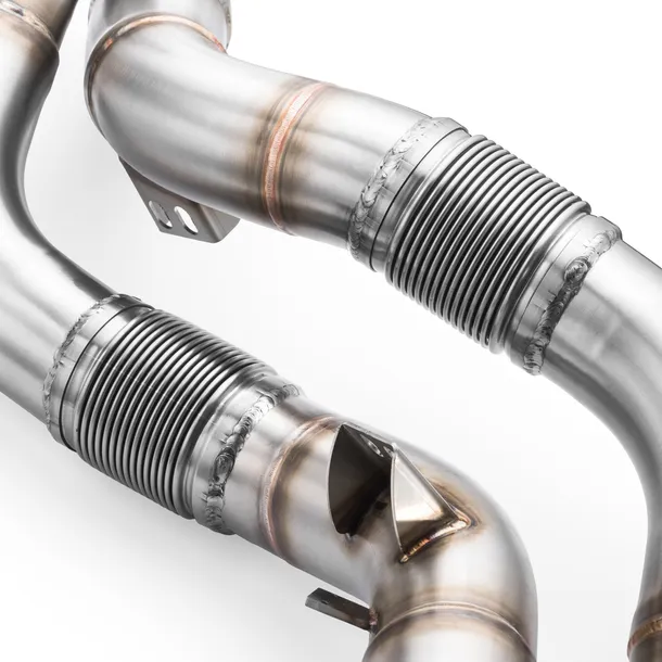 downpipe-bmw-m8-f91-producent-czesci-rm-motors-stan-nowy