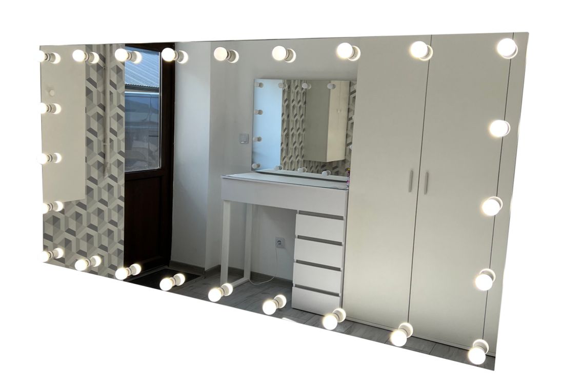 lustro-silver-do-makijazu-makeupu-200x100-stan-nowy