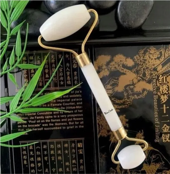 masazer-do-twarzy-jadeitowy-roller-gua-sha-box-marka-deni-carte