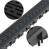 kanaly-odplywowe-plastik-4-m-stan-nowy