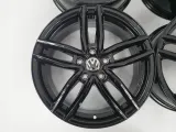 nowe-alufelgi-vw-17-jetta-eos-sharan-mk1-scirocco-rozstaw-srub-5x112