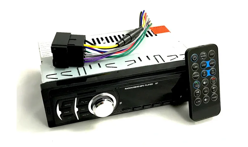 radio-samochodowe-bluetooth-fm-mp3-usb-sd-pilot-komunikacja-bluetooth
