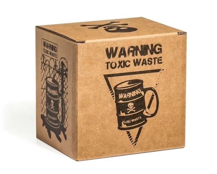 kubek-toxic-waste