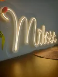 neonowy-napis-milosc-95-cm-stan-nowy
