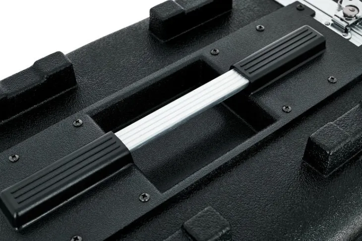 walizka-thomann-rack-case-6u-stan-nowy
