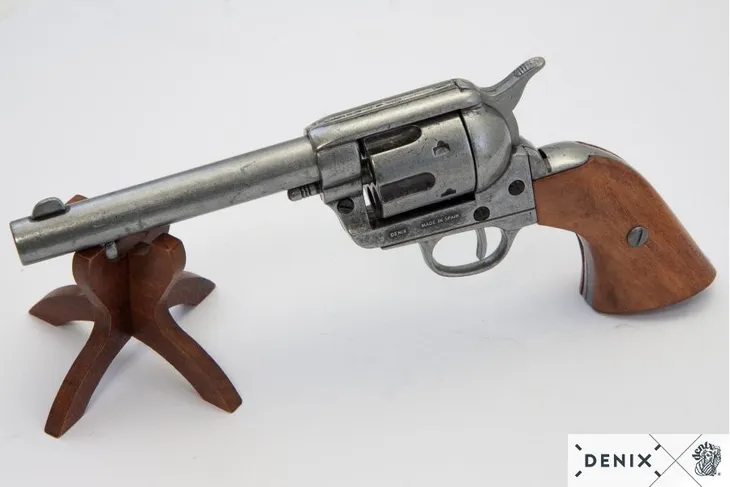 replika-rewolweru-peacemaker-denix-model-1106-g-waga-z-opakowaniem-1-3-kg