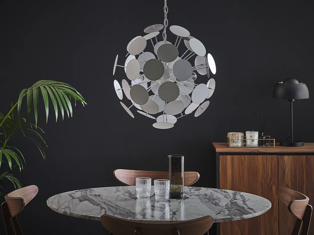 lampa-wiszaca-biala-maritsa-stan-nowy