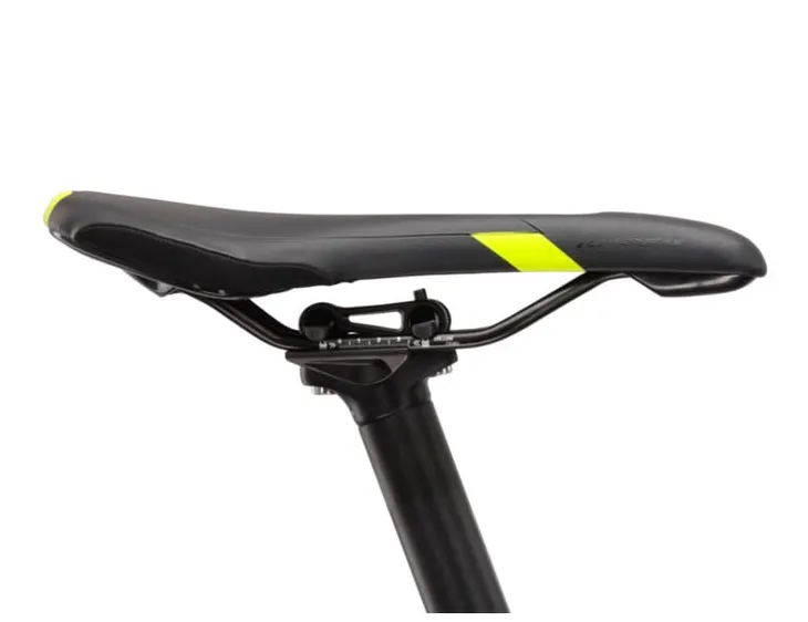 rower-kross-earth-3-0-2022-material-ramy-karbon