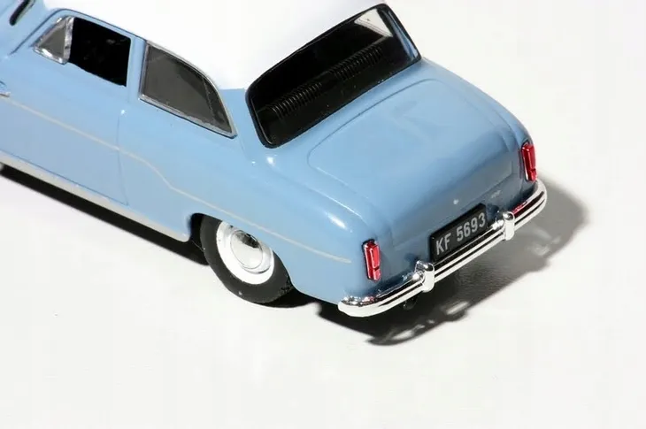 deagostini-syrena-102