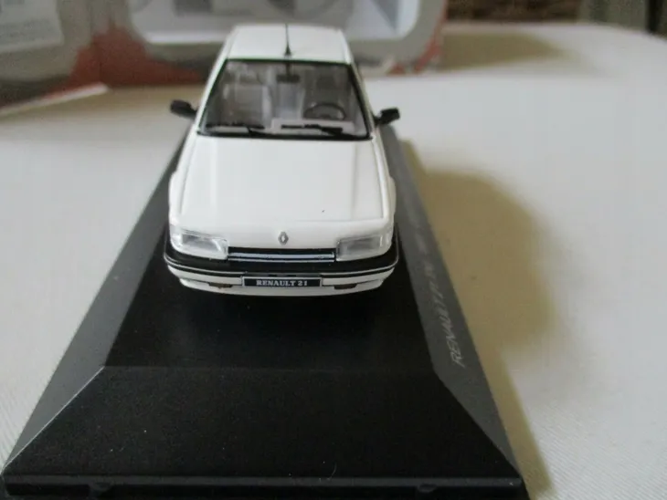odeon-renault-r21-txi-1991