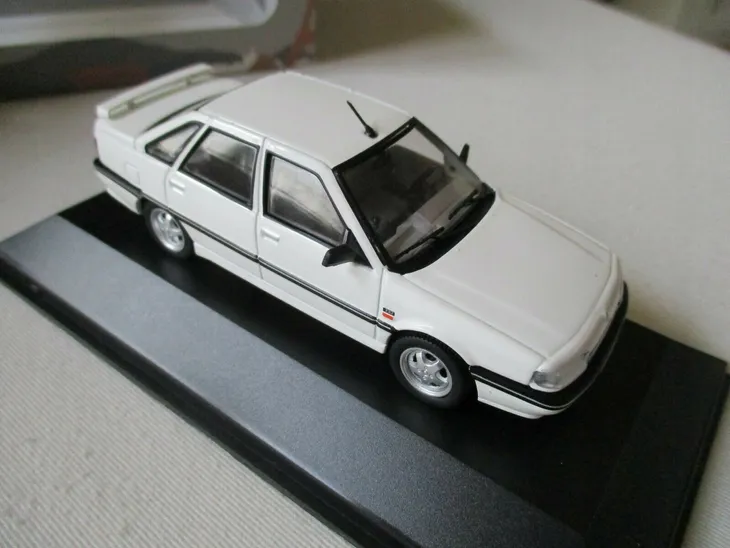 odeon-renault-r21-txi-1991