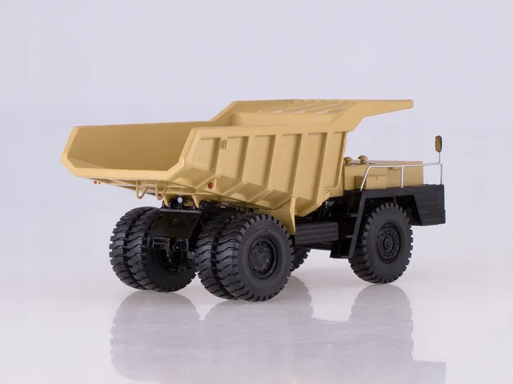 ssm-belaz-7522-bezowy