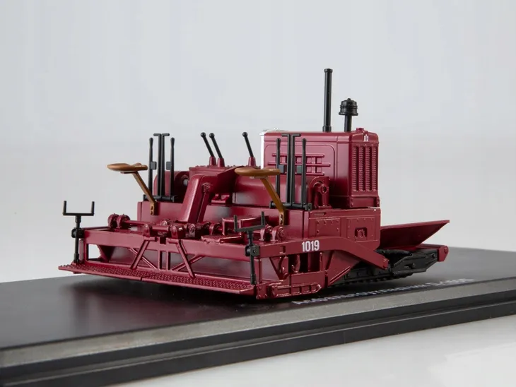 modelpro-rozscielacz-asfaltu-d-150b