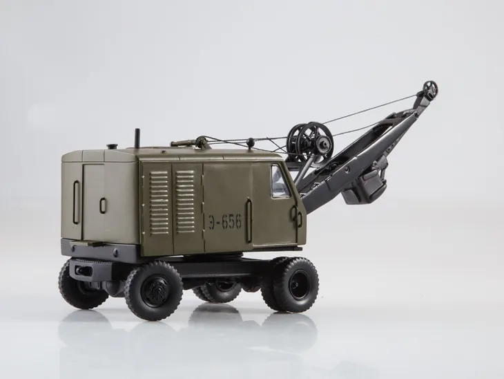 modelpro-koparka-e-656