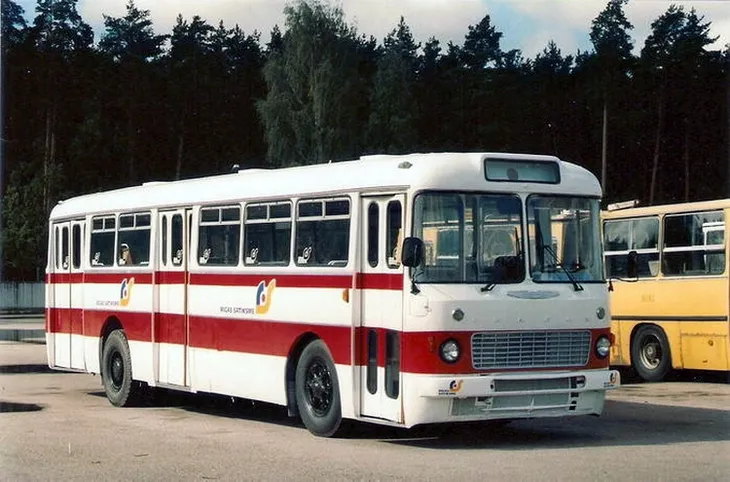 sa-ikarus-556