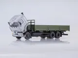 pao-kamaz-65117