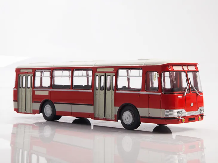 modimio-liaz-677e