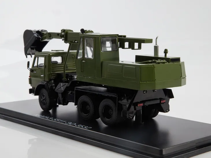 ssm-eo-3532-kamaz-5511-khaki