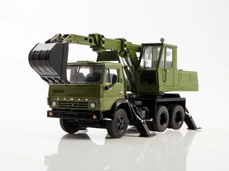 ssm-eo-3532-kamaz-5511-khaki