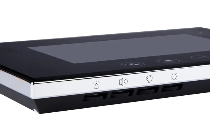 monitor-m670b-stan-nowy-kolor-czarny