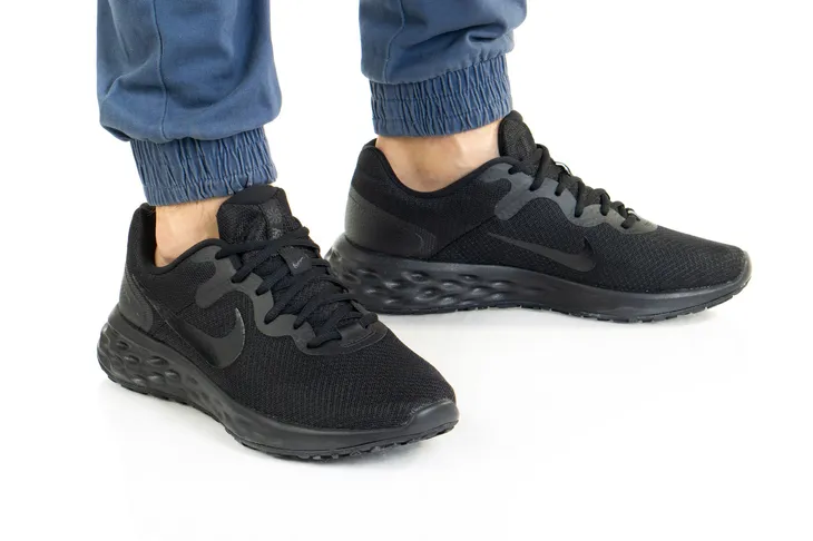 revolution-6-nn-42-marka-nike