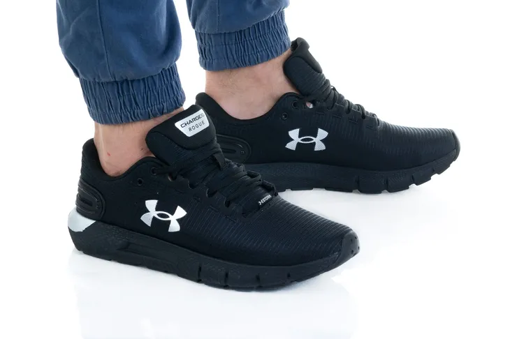 charged-rogue-2-5-storm-41-marka-under-armour