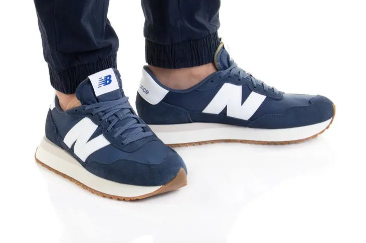 237-42-marka-new-balance
