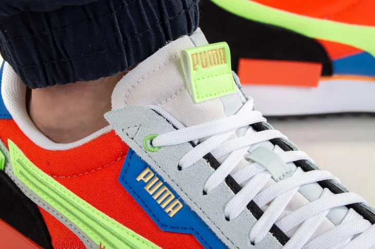 future-rider-displaced-44-kolor-inny-kolor
