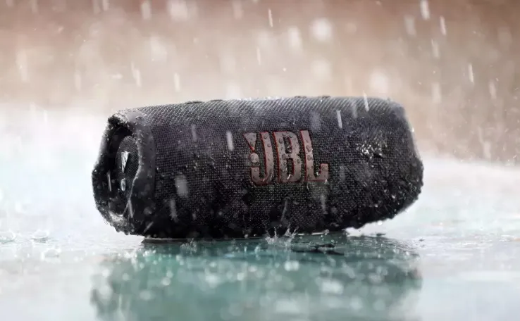 glosnik-bluetooth-jbl-charge-5-niebieski-30-w-stan-nowy