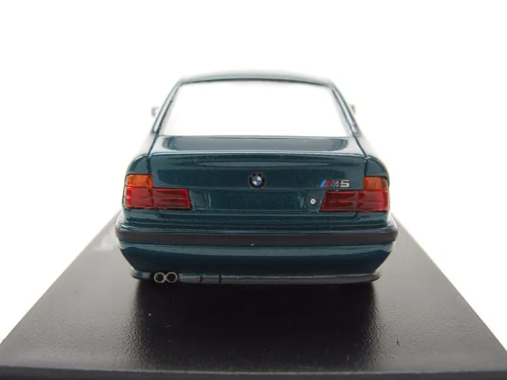 neo-bmw-m5-e34-1995-stan-nowy-stan-zlozenia-zlozony