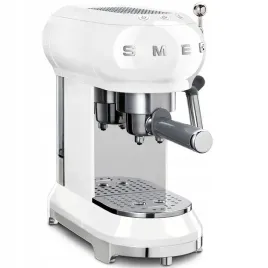 ekspres-kolbowy-smeg-ecf01wheu