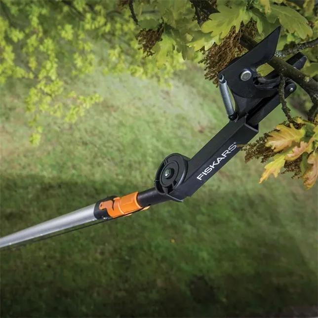 fiskars-sekator-quikfit-1001410