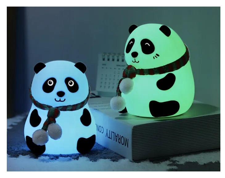lampka-nocna-led-panda-zasilanie-sieciowe-bohater-brak