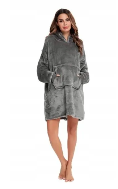 ciepla-bluza-z-kapturem-oversize-kolor-wielokolorowy