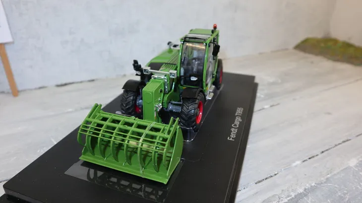 uh-fendt-t955