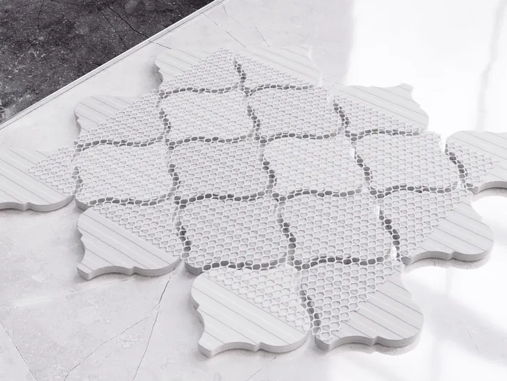 mozaika-ceramiczna-arabeska-biala-white-rodzaj-mozaika