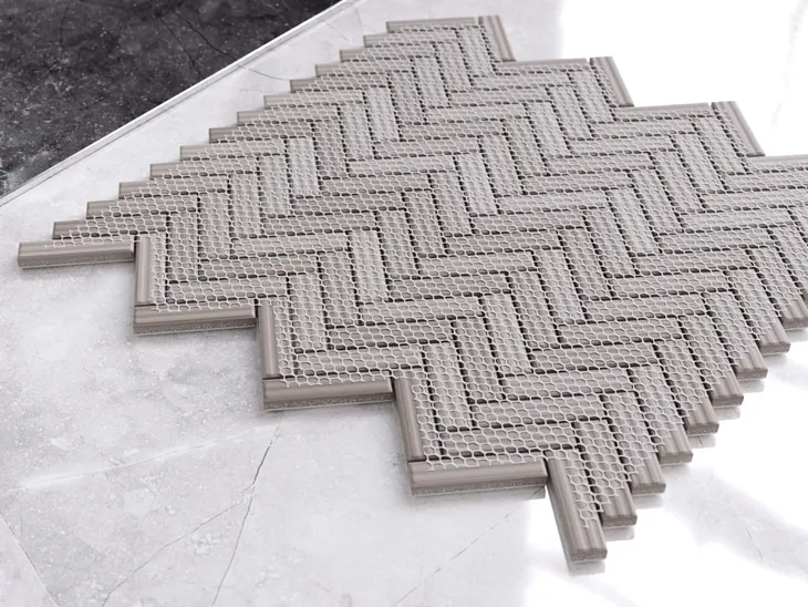 mozaika-ceramiczna-mini-chevron-white-polysk-gama-kolorystyczna-biel