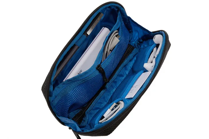 thule-travel-organizer-crossover-2-black-waga-z-opakowaniem-0-3-kg