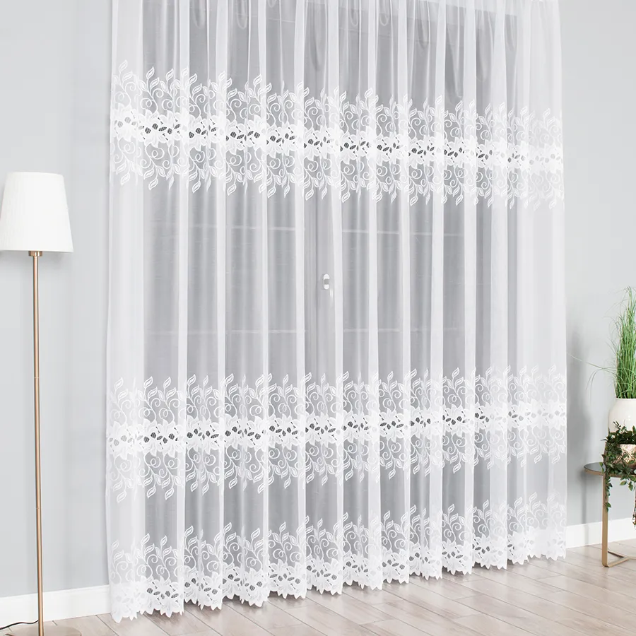 firanka-biala-zakardowa-220cm-stan-nowy